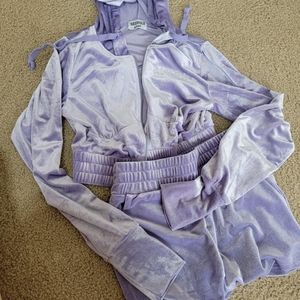 Stunner velour lavendar violet purple set